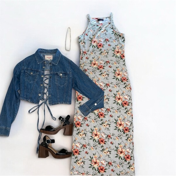 Discreet Dresses & Skirts - Discreet Floral Striped Maxi Dress